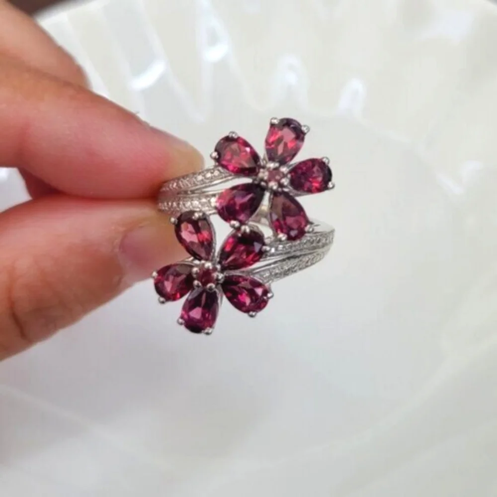 Vintage Boho Evening Sterling Silver Red Crystal Flower Cocktail Ring 7 - Picture 5 of 11